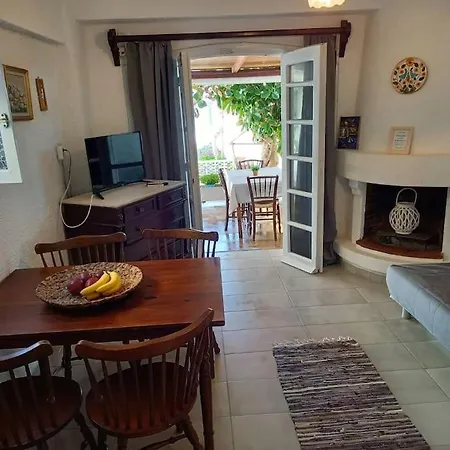 Apartment Asteri Traditional Seafront